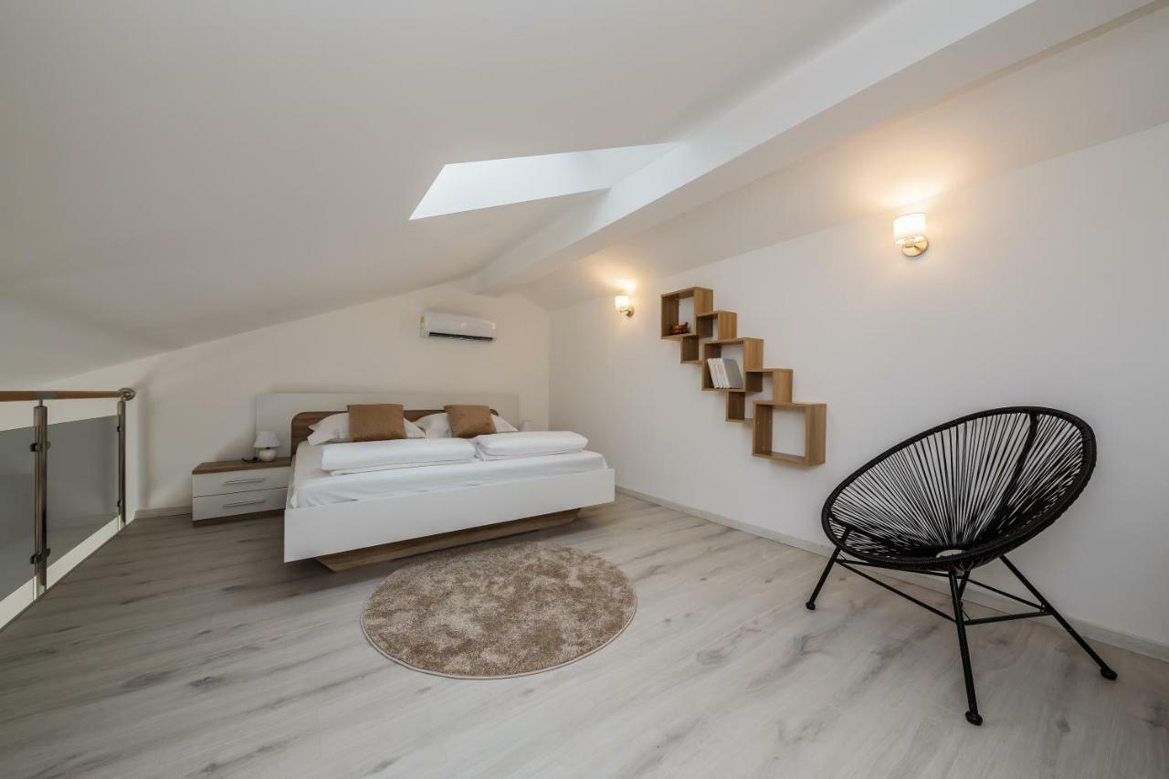 Villa Milena-With A Pool تروغير المظهر الخارجي الصورة